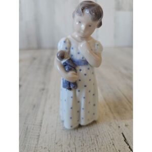 B&g girl doll 3539 pajamas dress figurine statue vintage Bing figurine